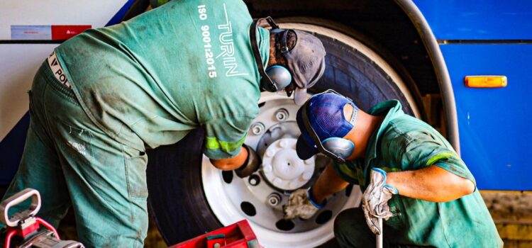 Manutenção preventiva no transporte coletivo: um cuidado que começa antes de cada viagem.