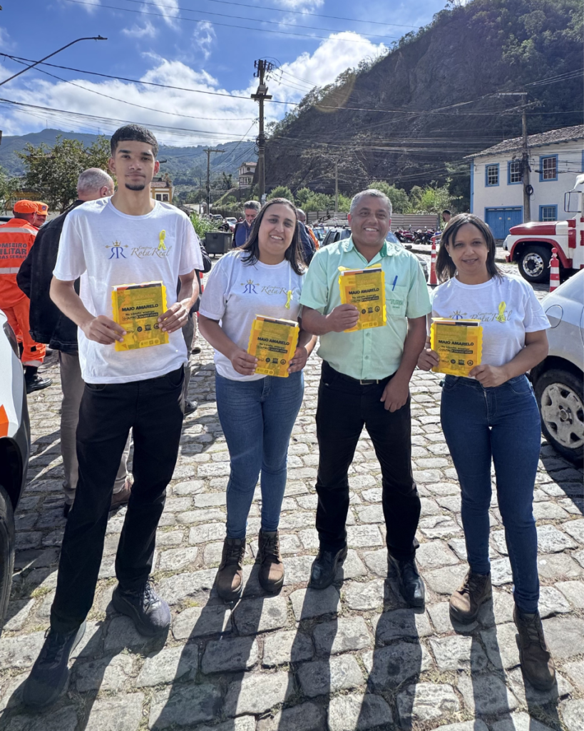 Maio Amarelo: Consórcio Rota Real participa de blitz educativa na Praça da Estação em Ouro Preto